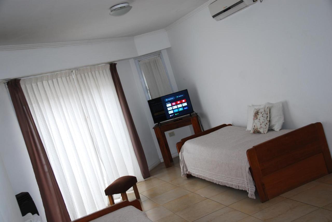 Apartamentos Laguna De Navarro Eksteriør billede